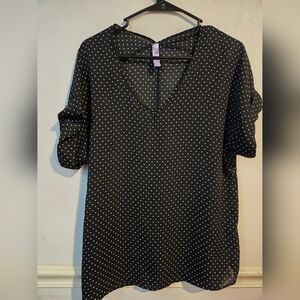Alya Black and White Polka Dot V-Neck Blouse